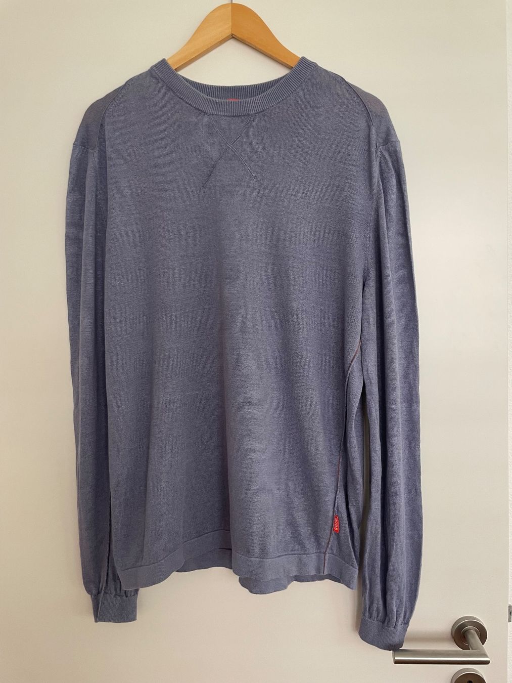 Hugo Boss Pullover & Sweatshirts: Herren Linenpullover Pullover Hugo Boss Lila – Gebraucht aus Buchs SG von VintageHomeCH