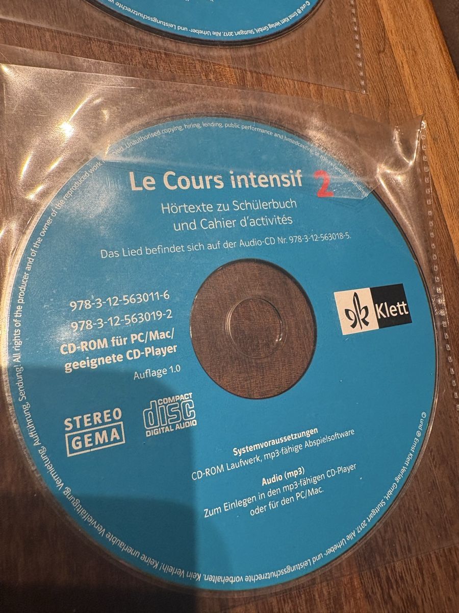 CD & DVD vergini: Le Cours Intensif 2 - Übungssoftware, Hörtexte Klett, CD-Rom – Usato da Beromünster venduto da msklef 5