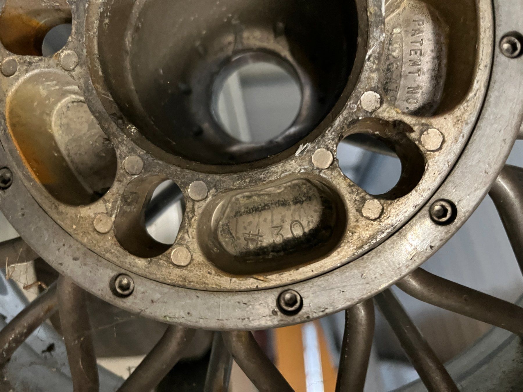 Cerchioni: Speichenräder 4 Stk. – Usato da Solothurn venduto da corvetteleisi 4