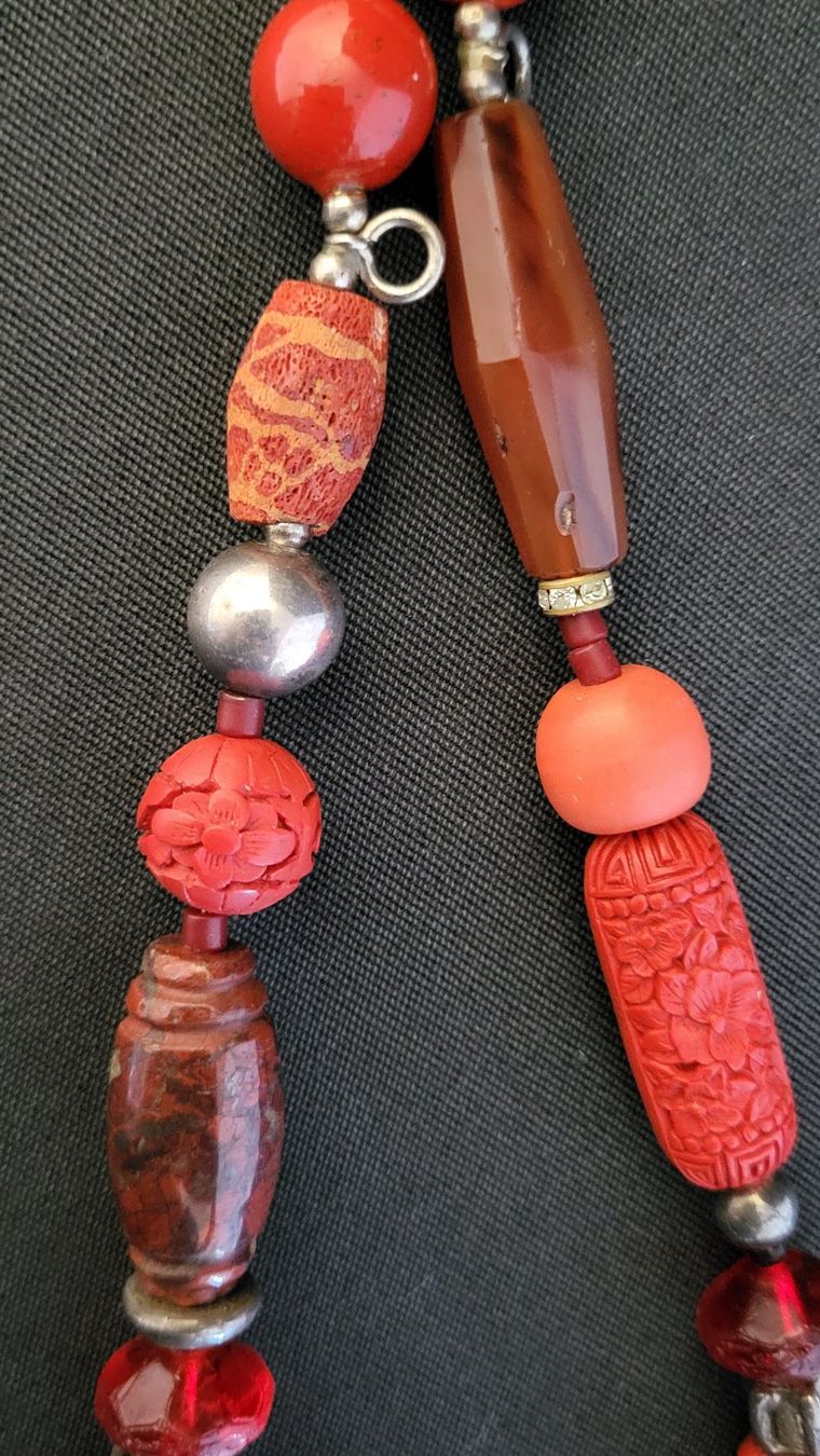 Catenine: Kette ROTLACK und Edelsteine – Usato da Basel venduto da spinne02 2