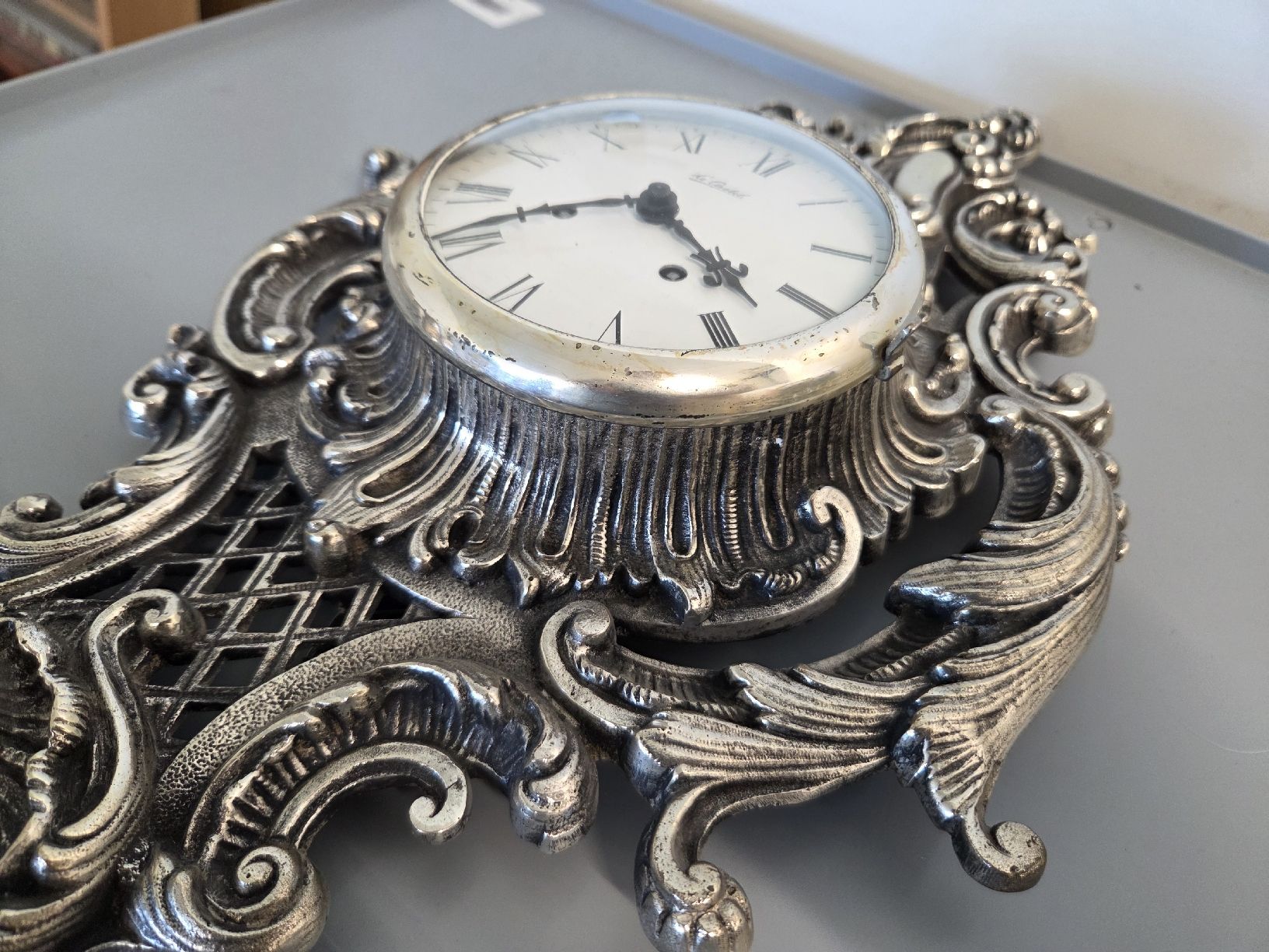 Orologi da terra & Orologi da parete: Wanduhr Le Castel  – Usato da Dietikon venduto da Allegra34 2