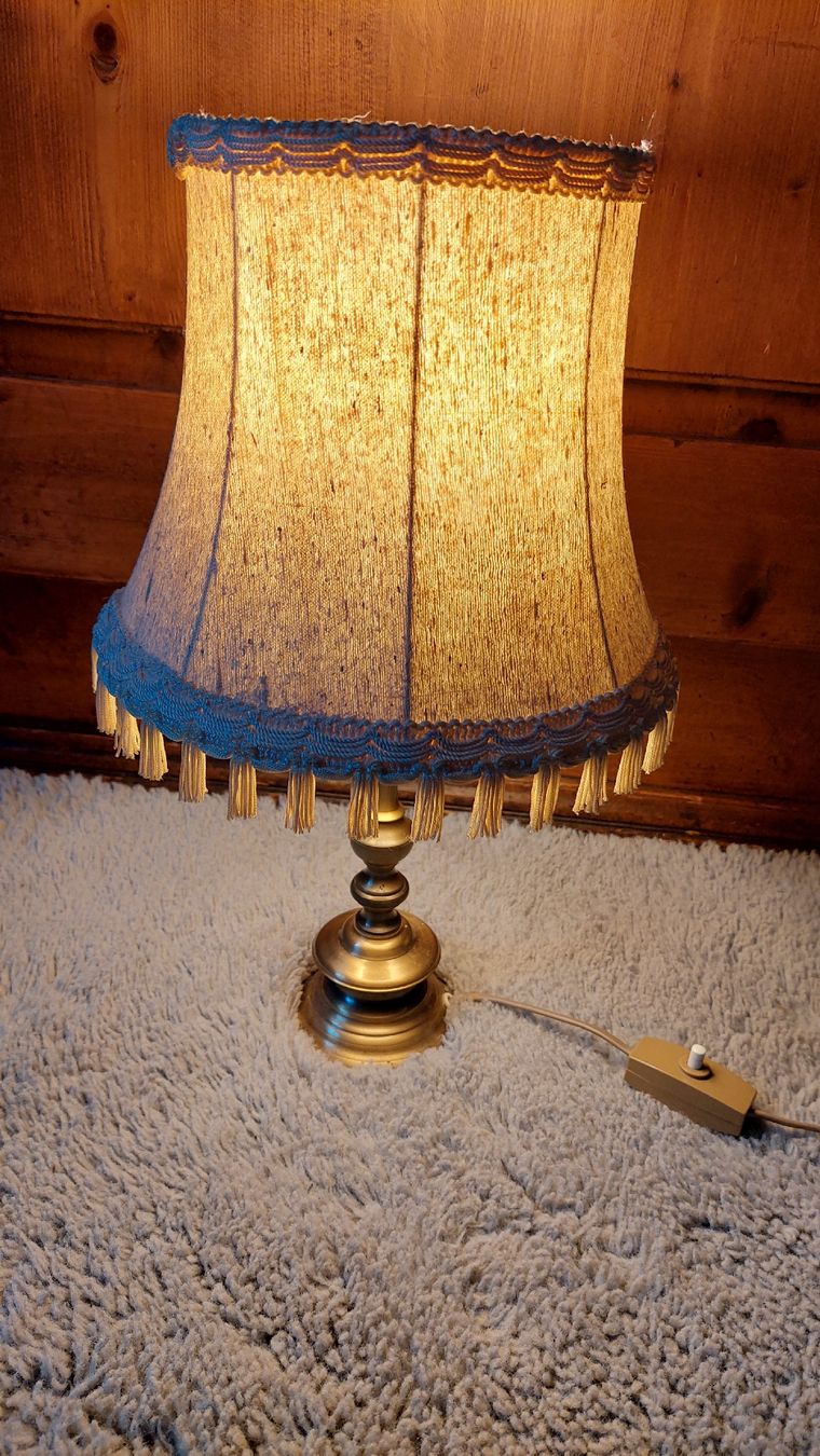 Lampade: Tischlampe – Usato da Wisen SO venduto da Shopoholiker