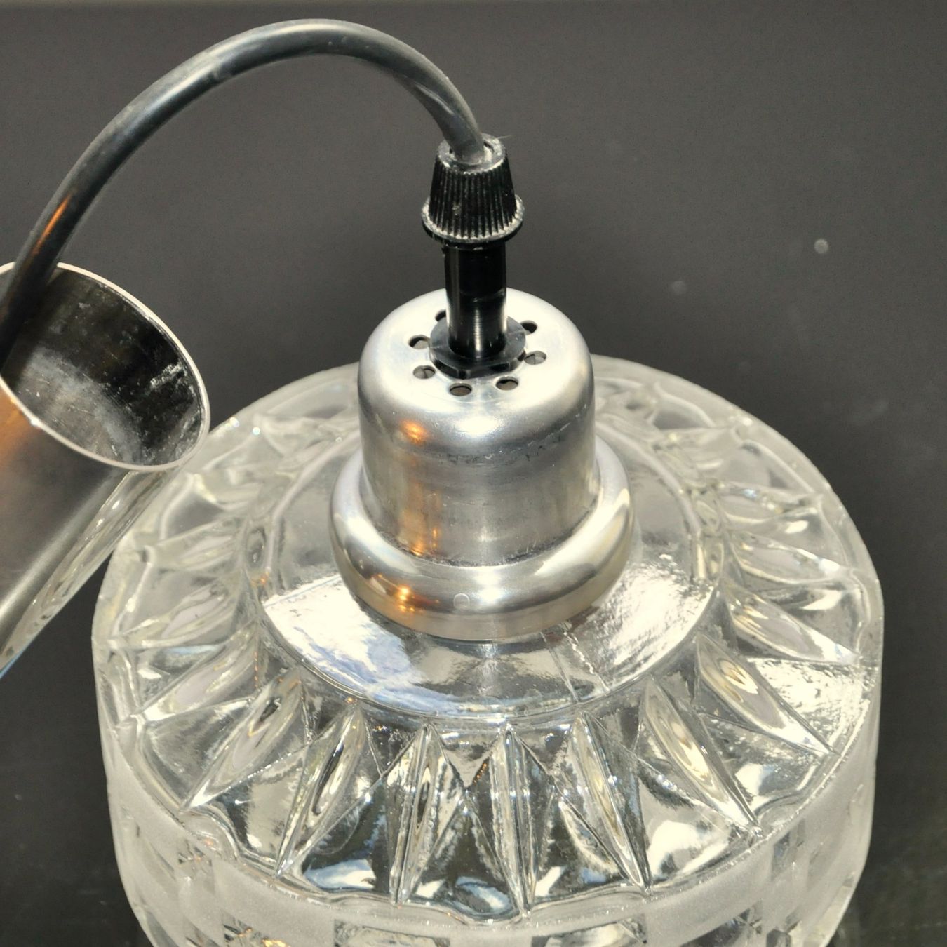 Lampade: Lampe à suspendre DDR  / Design Vintage – Usato da morges venduto da Kus.design 5