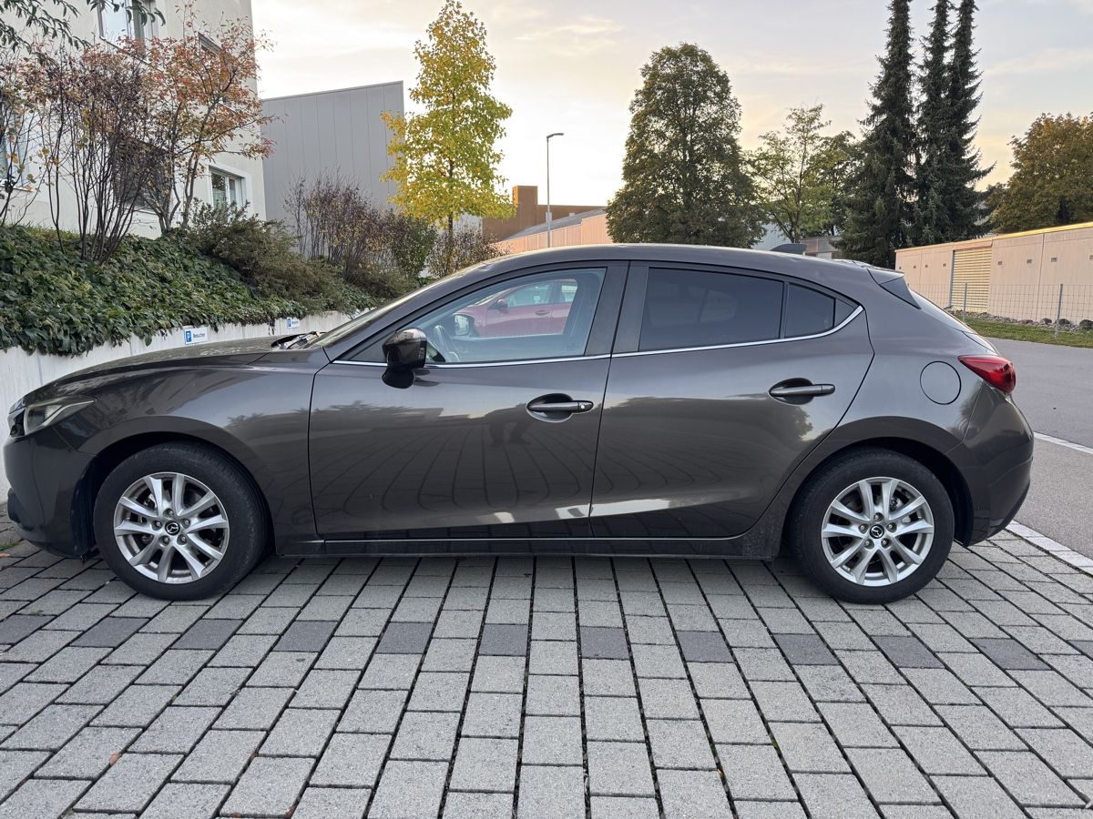 Mazda Automobili: Mazda 3 SkyG 100HB – Usato da Amriswil venduto da sd123 1