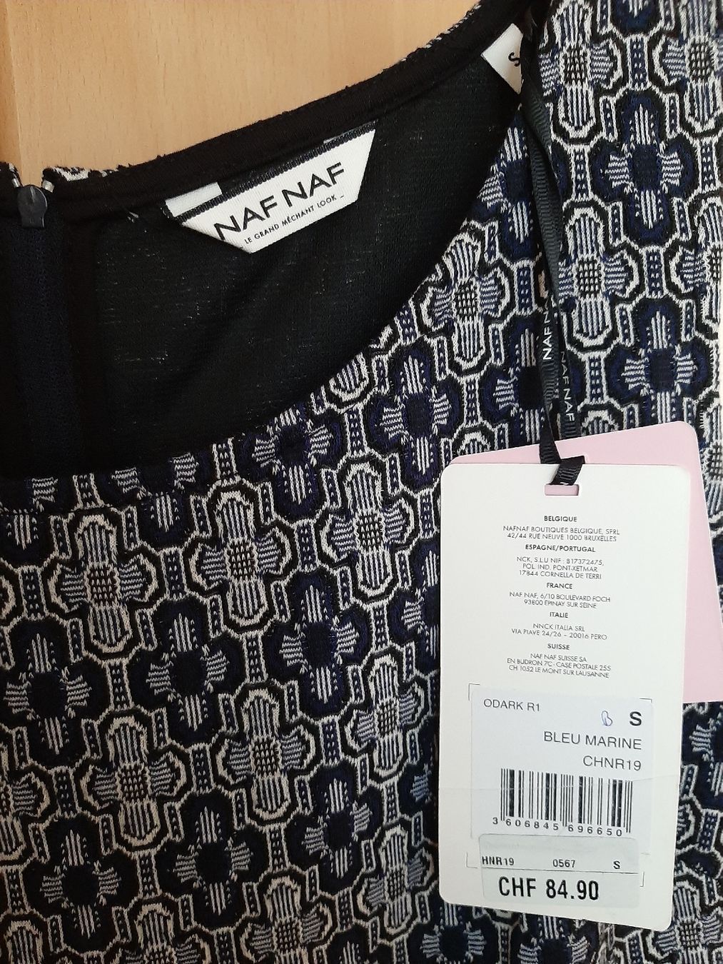 Nafnaf Vestiti: NAFNAF Robe blue marine, fleurs blanches – Nuovo e nell'imballaggio originale da Lausanne venduto da del_tpq5 1