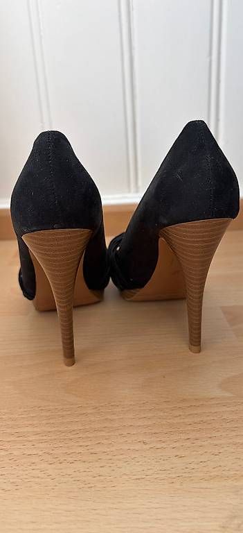 Scarpe da donna: Zara Peeptoe High Heels Gr. 37 – Usato da Steinach venduto da Bonita007 1