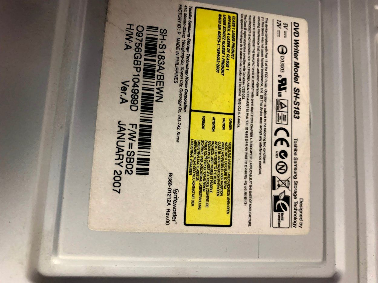 Alle DVDs: 3 DVD ROM Drive mit kabel – Gebraucht aus Emmen von newdeal1970 1