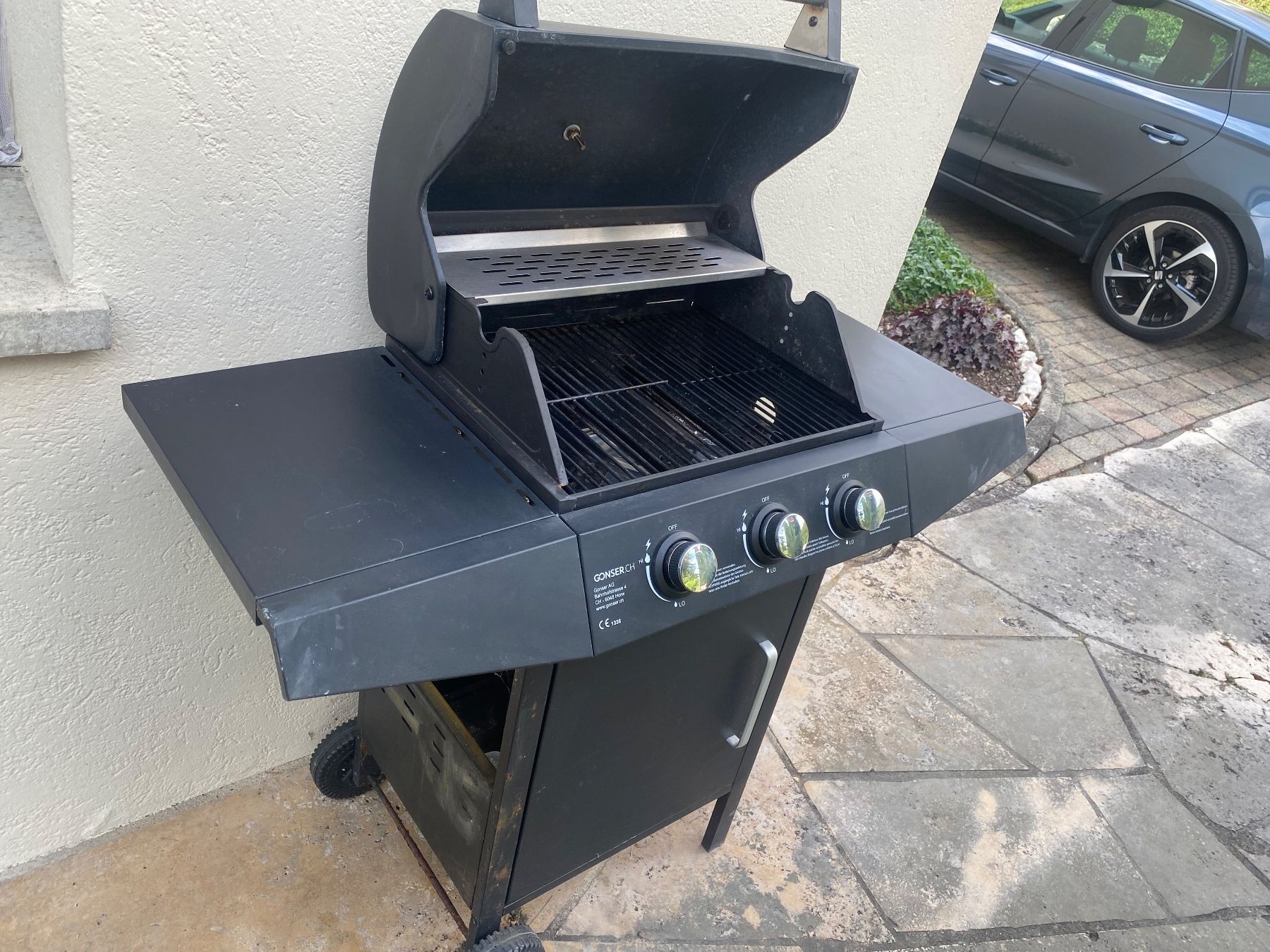 Grils: Gas Grill – D'occasion à Fischbach-Göslikon par JonDario 1