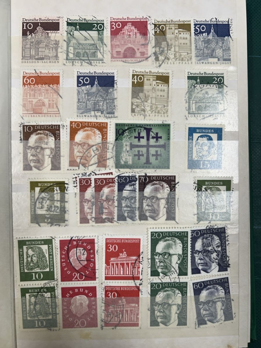 Alben: Kleine Briefmarkensammlung – Gebraucht aus Gossau ZH von Kustergo 5
