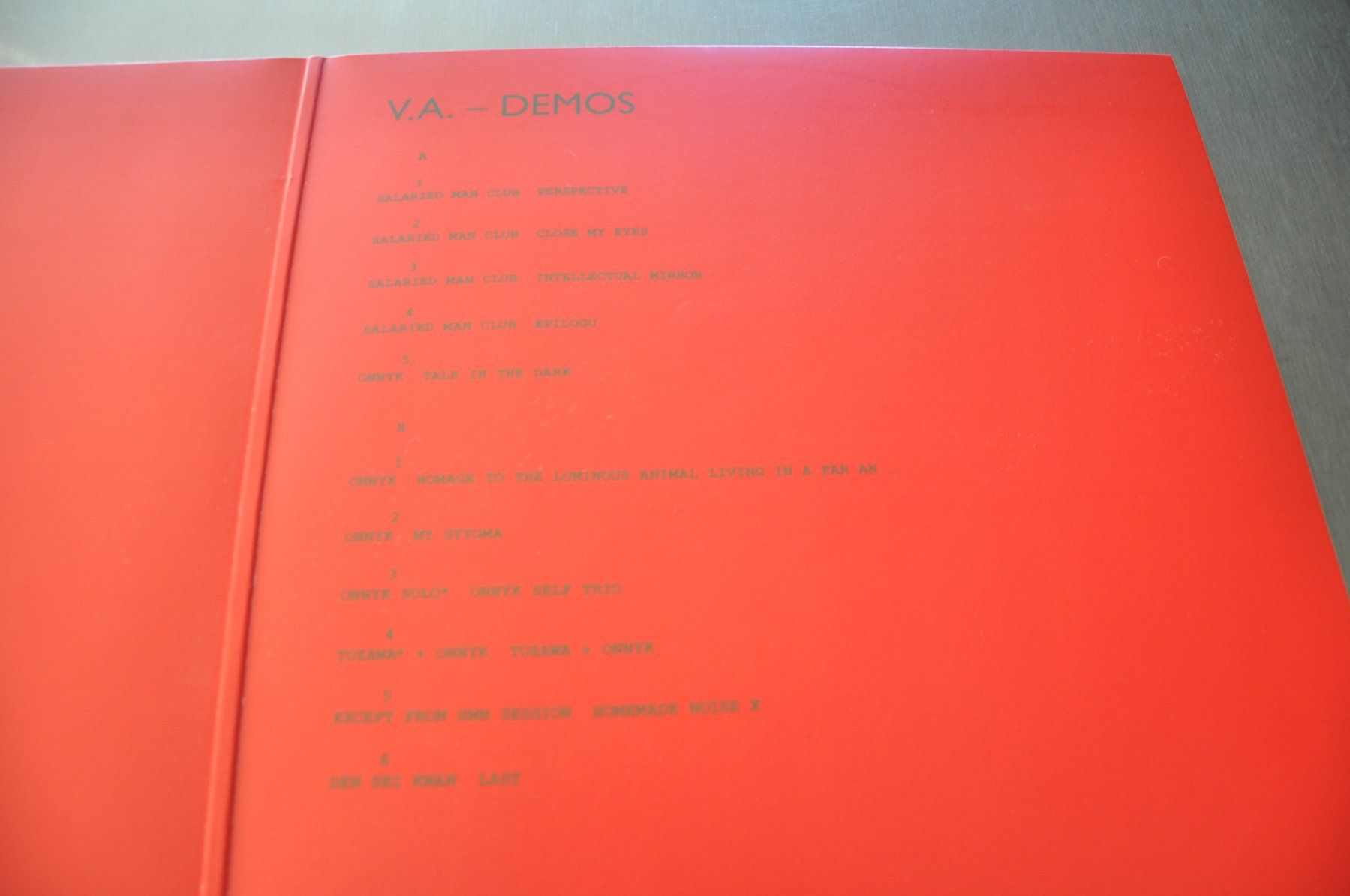 Vinyles: VARIOUS VANITY DEMOS 2LPS SAME - VOD 169 - INDUSTRIAL – Neuf (Voir description) à Sion par jaipur1401 3