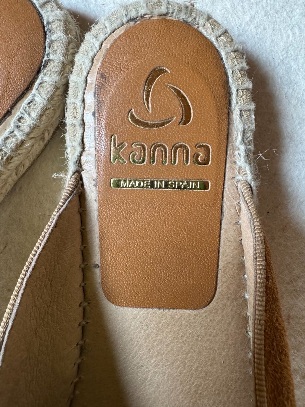 Scarpe da donna: Pantoletten Wildleder braun – Nuovo (secondo la descrizione) da Stäfa venduto da Mofi8712 3