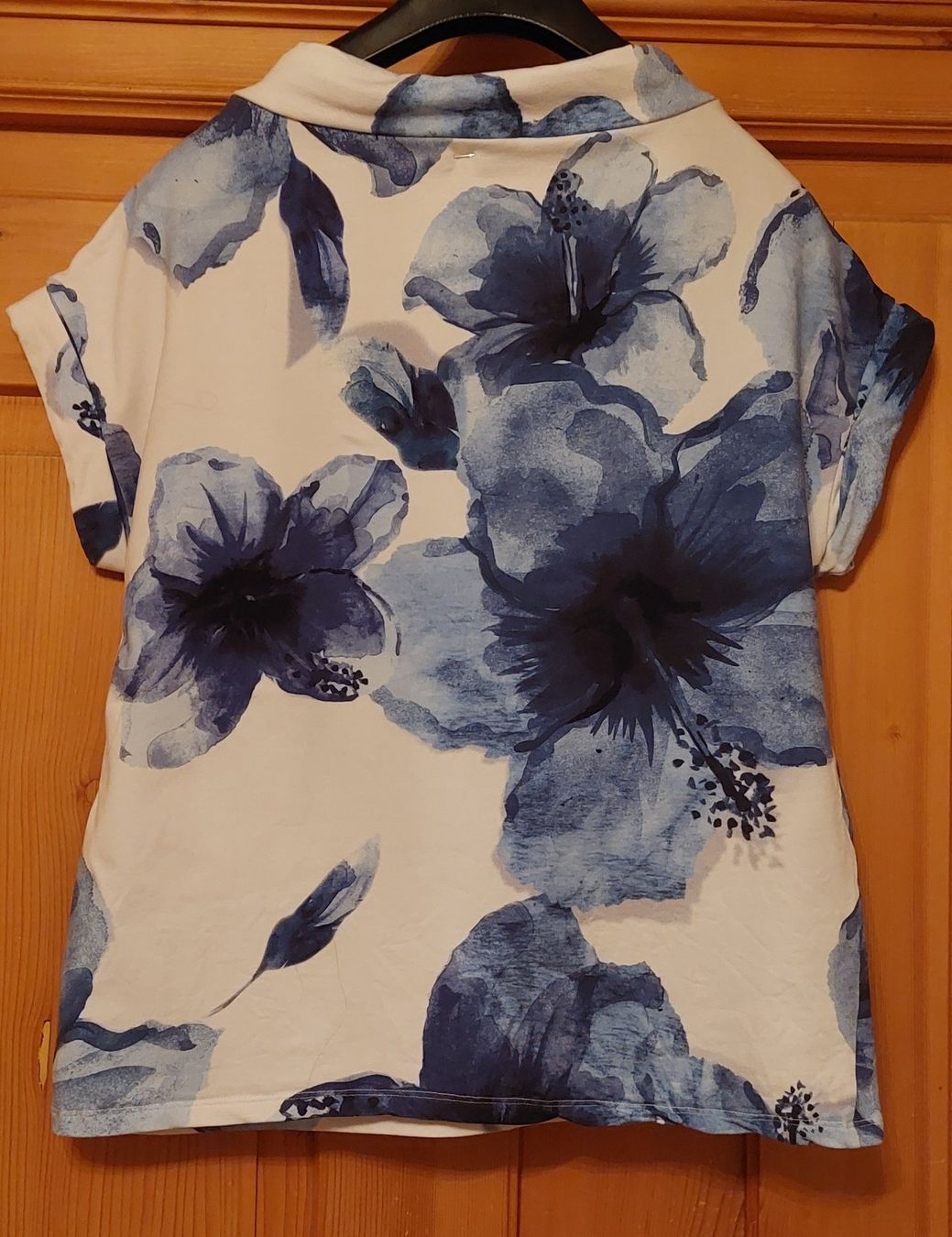 Monari T-Shirts: Monari Shirt M - L – Gebraucht aus Glarus von inchen06 1