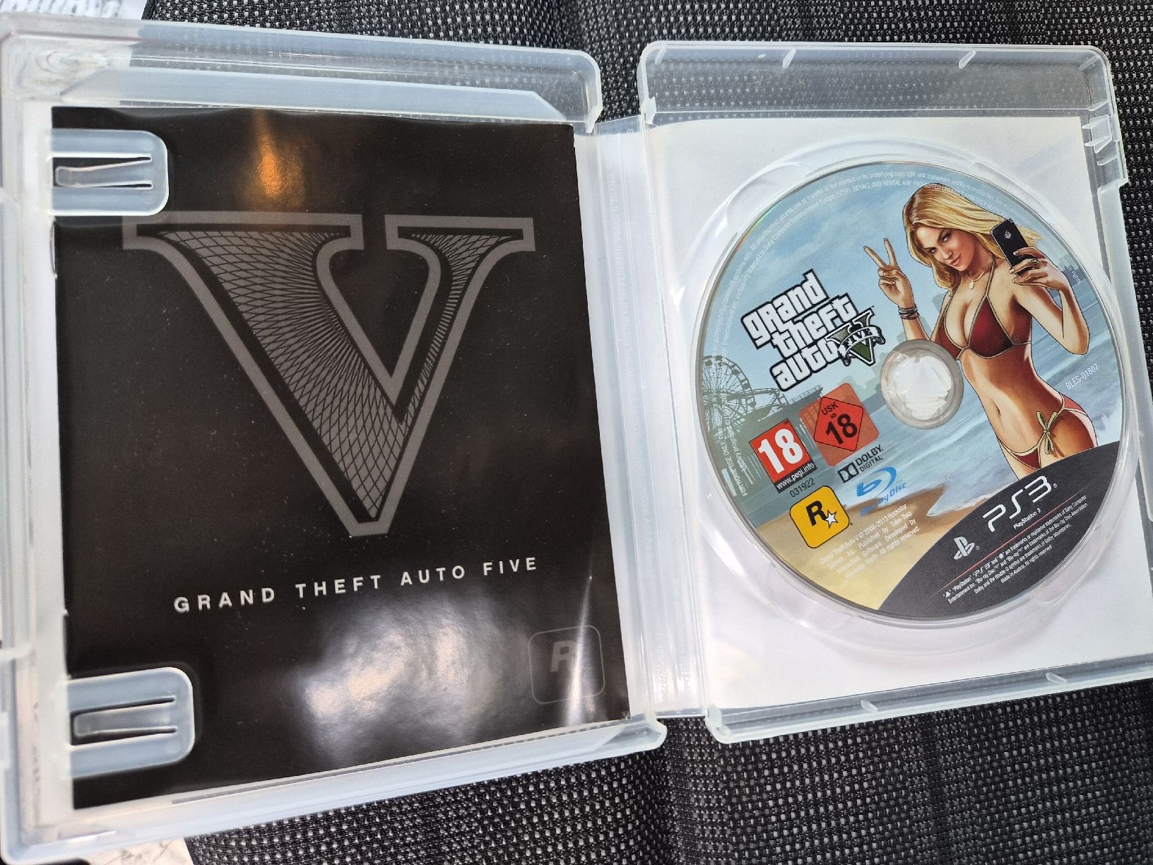 Sony Giochi: Grand Theft Auto V (5) - PS3 – Usato da La Joux FR venduto da car_ck96 1