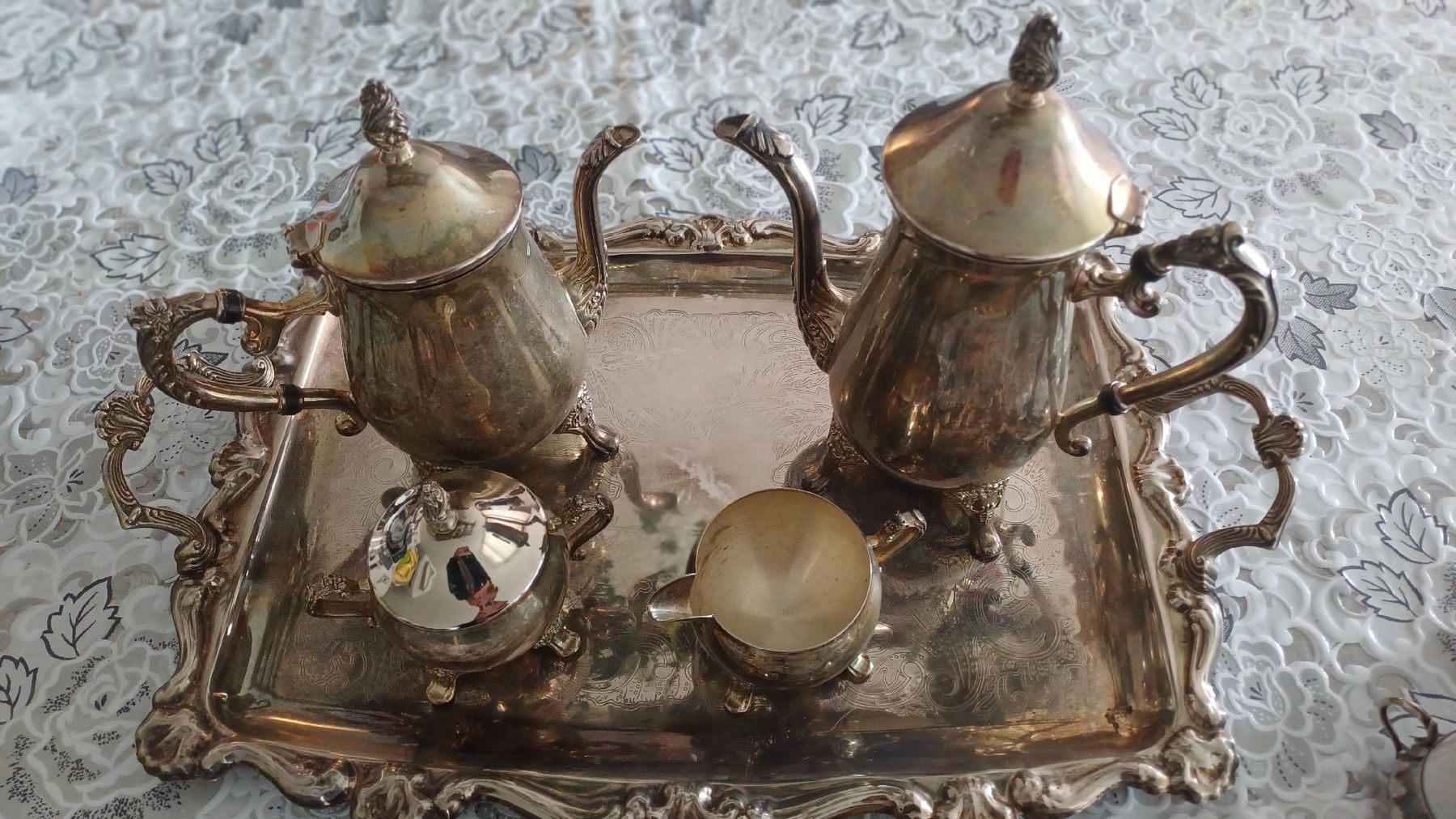 Set di piatti: Prunkvolles 5-teiliges Kaffee- & Teeservice versilbert – Usato da stansstad venduto da lil_h8yg
