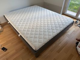 Bett Sulvag mit Lattenrost von Interio