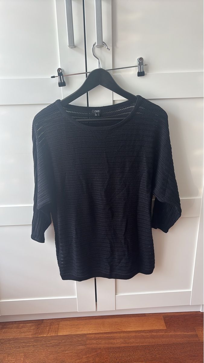 Maglioni & Felpe: Damen Pullover schwarz Grösse L gestrickt – Usato da Nänikon venduto da Caro8989