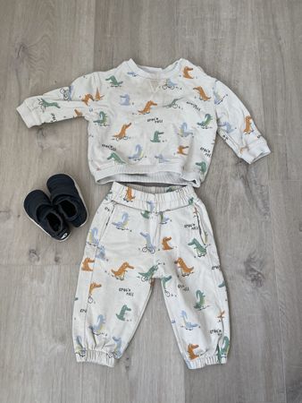 12 Monate – Jogginganzug 74/80 cm