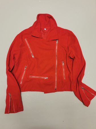 Rote Jacke mit Reissverschlüssen, Grösse M, neu