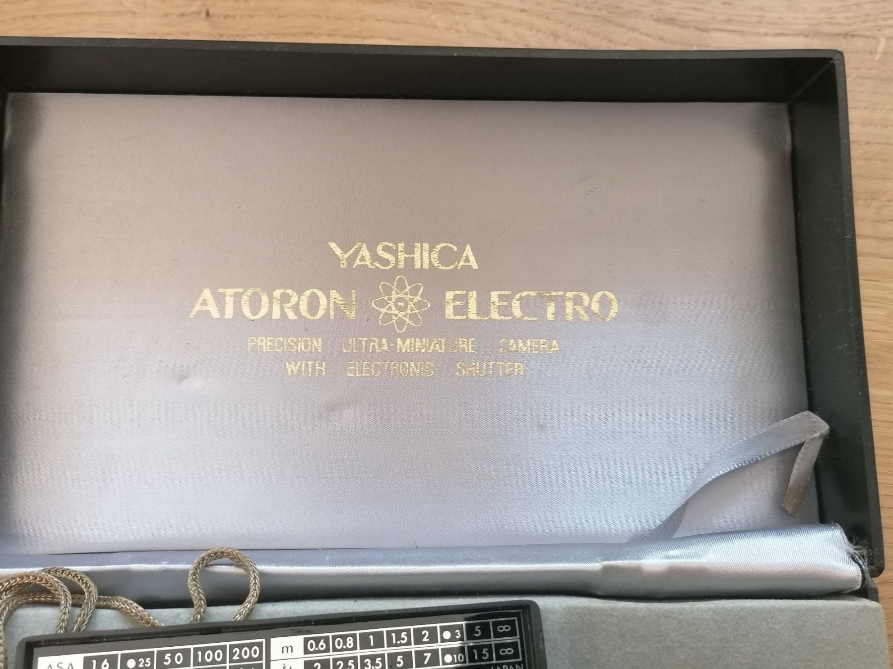 Yashica Fotocamera: Yashica Atoron Electro - Miniaturfotokamera – Usato da Basel venduto da vintagecollector 1