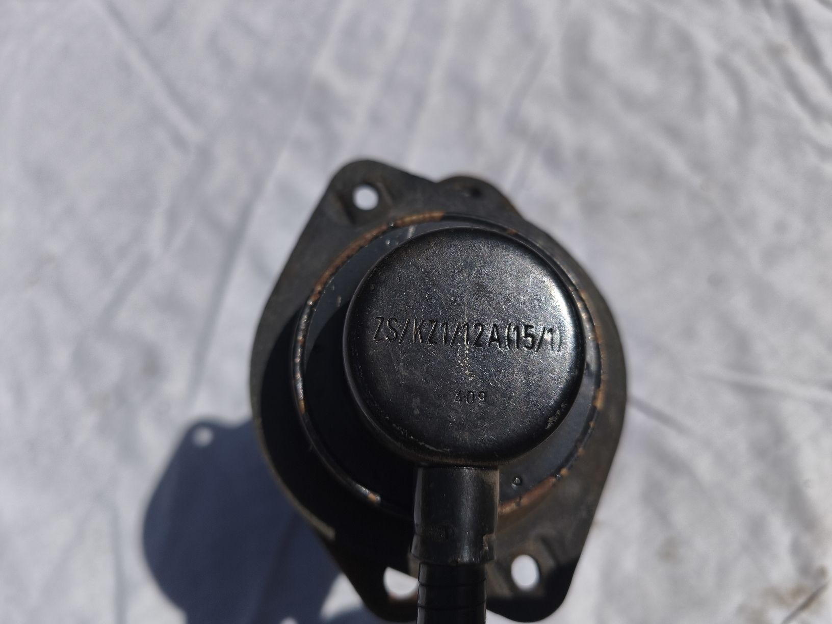 Bosch Alle Autoersatzteile: Bosch Panzerzündspule 12v – Gebraucht aus Ernetschwil von Volvo0815 1