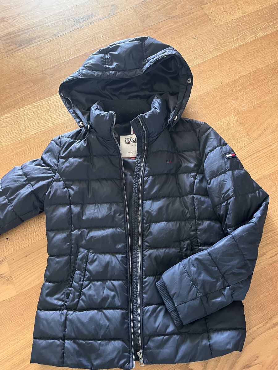 Tommy Hilfiger Giacche: Tommy Hilfiger Winterjacke, Gr. S, Dunkelblau – Usato da Zürich venduto da MariaSusanne 2