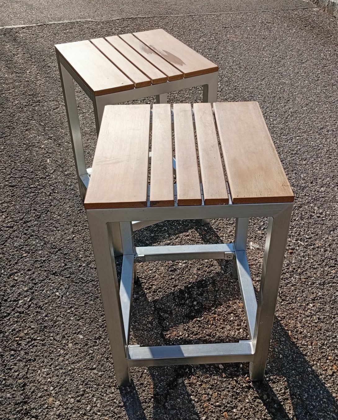 Hocker: Tabouret – Gebraucht aus Perrefitte von 36B 1
