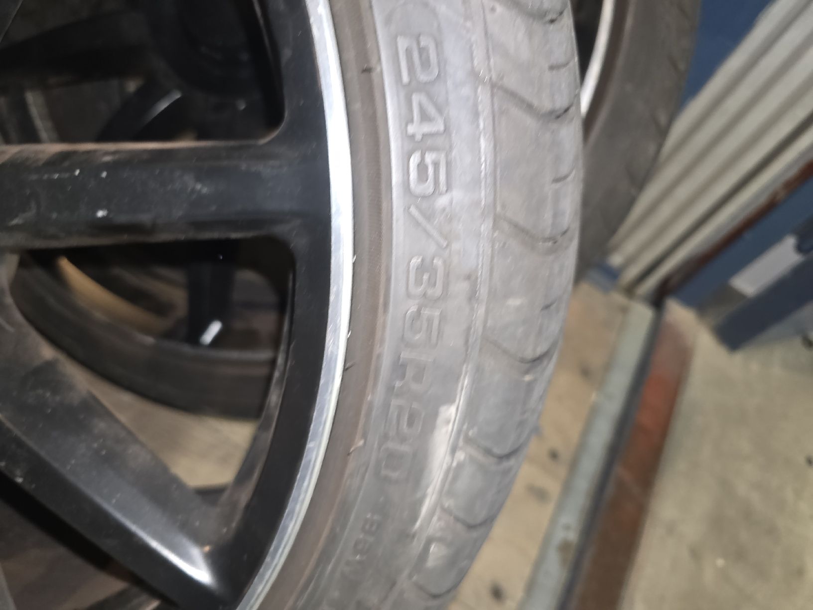 Cerchioni: Felgen 20zoll mit sommereifen  – Usato da Zürich venduto da JoseV80 2