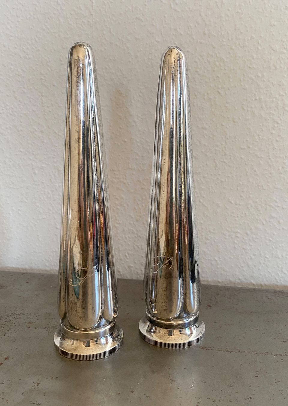 Tutte le decorazioni: antike Salz- & Pfeffersteuer, Silber – Usato da Zürich venduto da BrHal