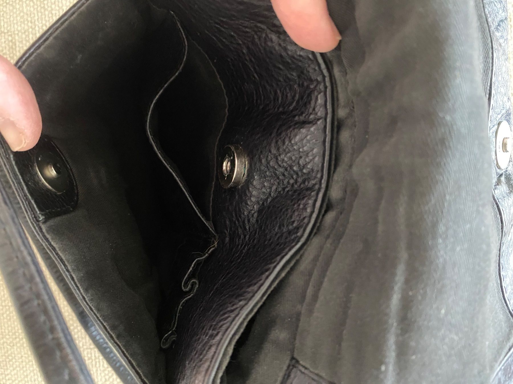 Taschen für Damen: Ledertasche schwarz Damen, Kenneth Cole – Gebraucht aus Zürich von anasustic 5