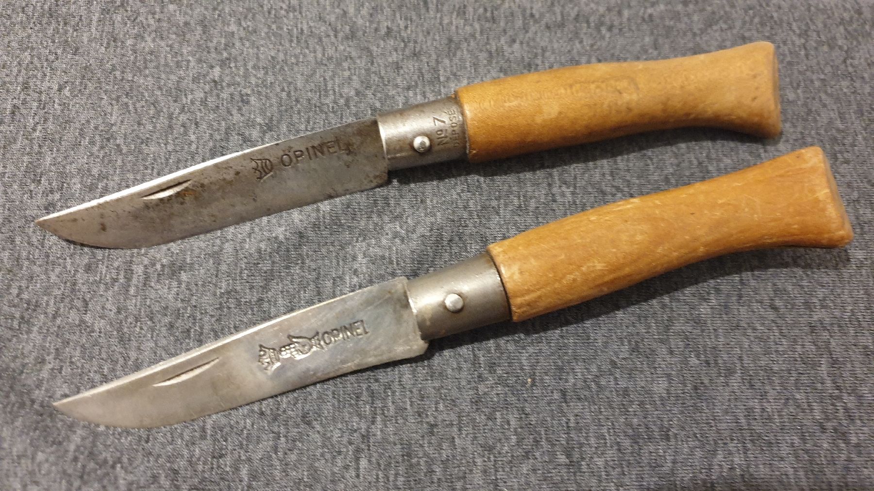 Opinel Couteaux de poche: 2x Sackmesser OPINEL – D'occasion à Saxonne (Ayent) par SnowRoof 2