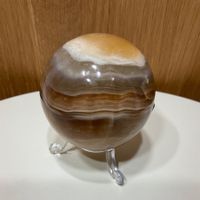 Wunderschöner Aragonit Kugel mit Ständer aus Madagaskar