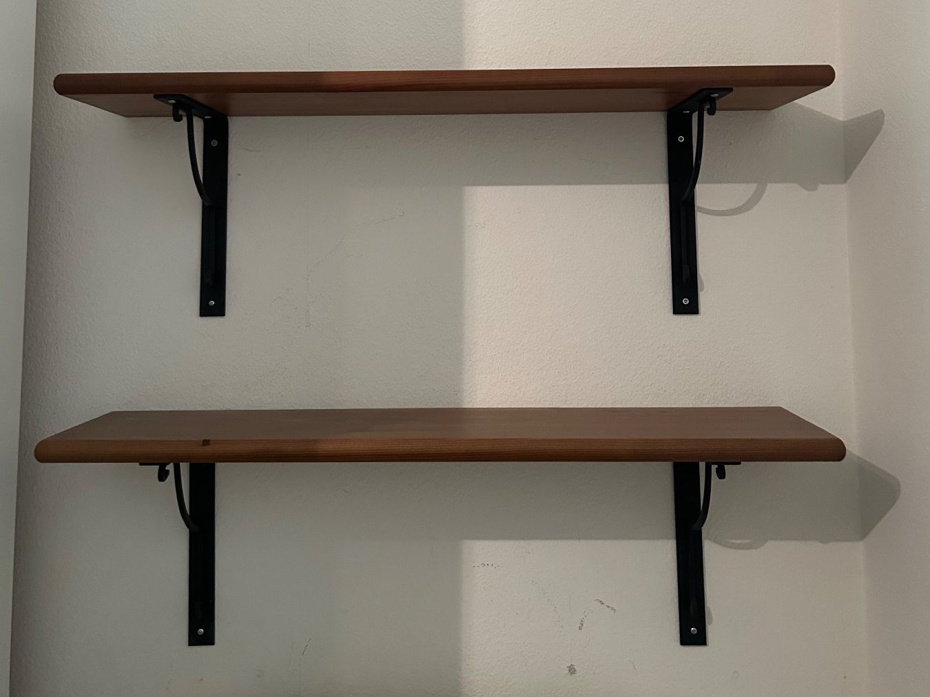 Ikea Divani: Regale und Schlafsofa – Usato da Zürich venduto da upita