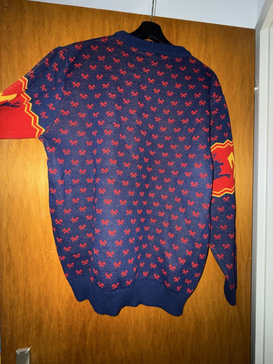 Maglioni & Felpe: EHC Biel Pulli XL Weihnachtspullover – Usato da Matten b. Interl venduto da roc_292h 1