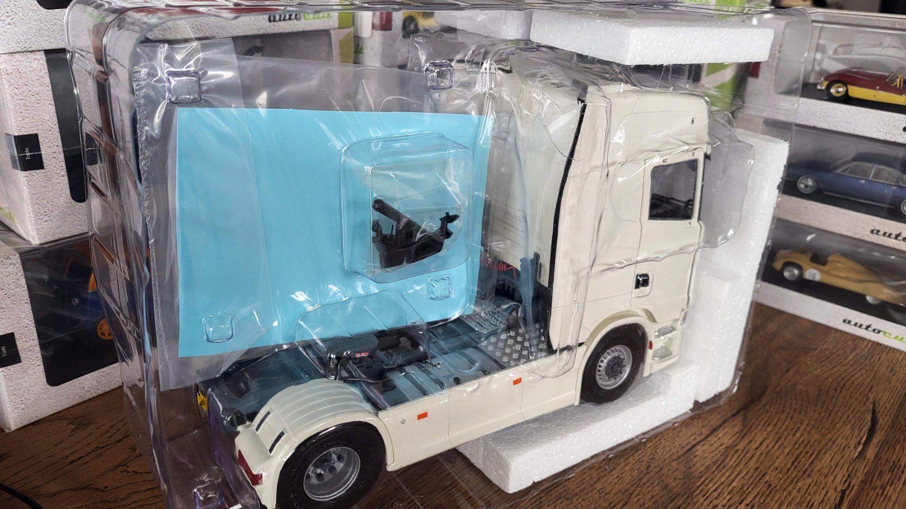 Kit di modellismo & Modellini statici: Scania 580S Highline 2021 1:24 Solido – Usato da Rothrist venduto da Juana5 5