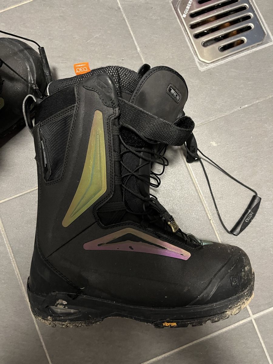 Scarpe da uomo: Magnifiques boots snowboard / splitboard NITRO TSL 40.5 – Usato da Troistorrents venduto da Louise2002