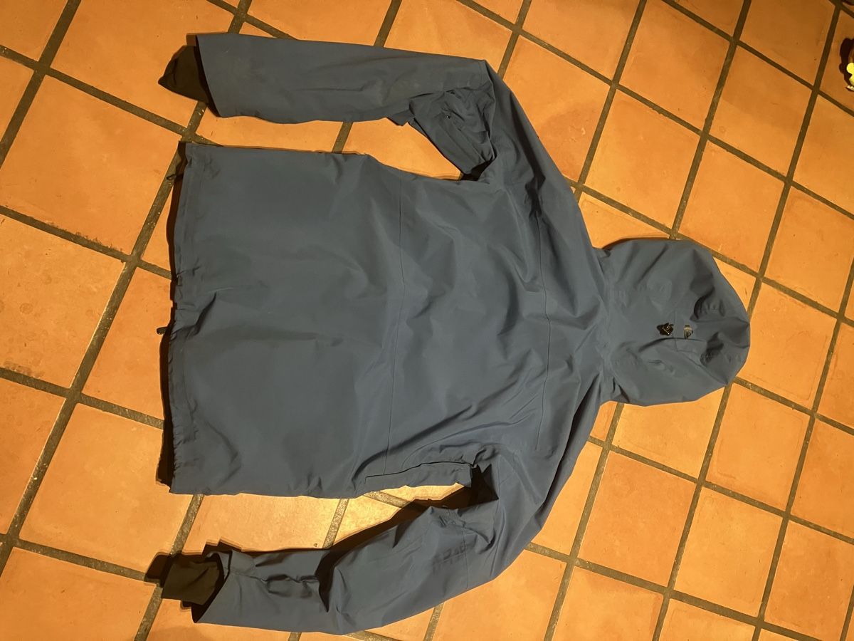 Quiksilver Giacche: Quicksilver Snowboardjacke – Usato da Gretzenbach venduto da Schatz7 1