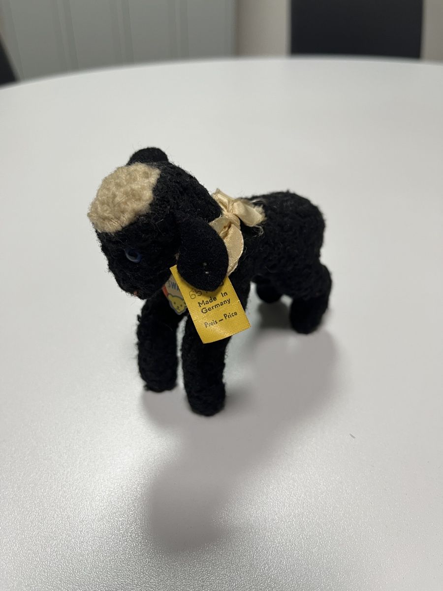 Steiff Spielzeuge: Steiff Lamm Swapl Art. Nr. 6510.0 ca. 10cm gross – Gebraucht aus Dietikon von cre8different