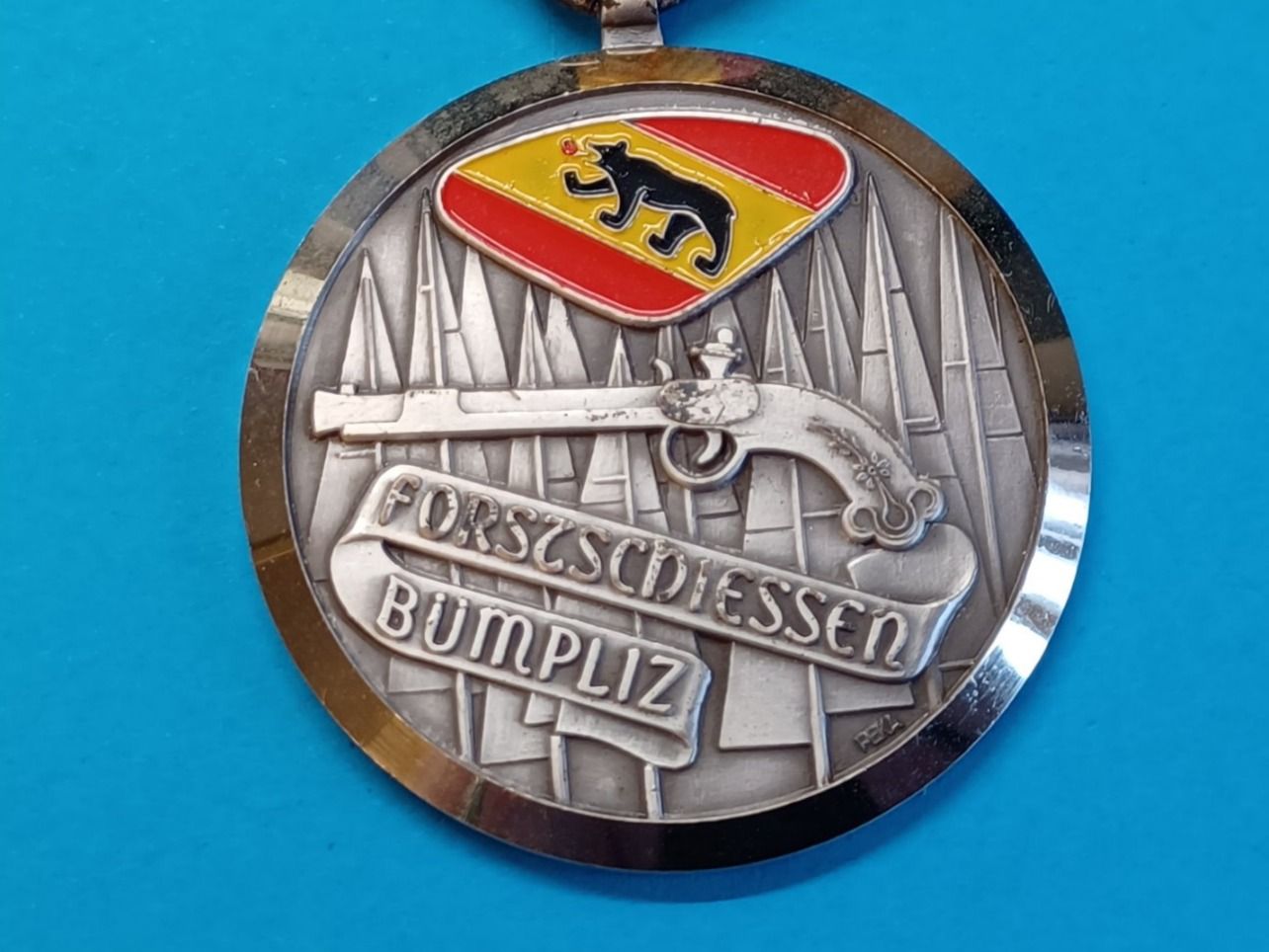 Medaglie: Bümpliz 1968  (P519) – Usato da Schwanden GL venduto da Suvorov