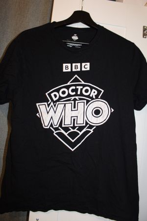 T-shirt Doctor Who noir impression recto verso