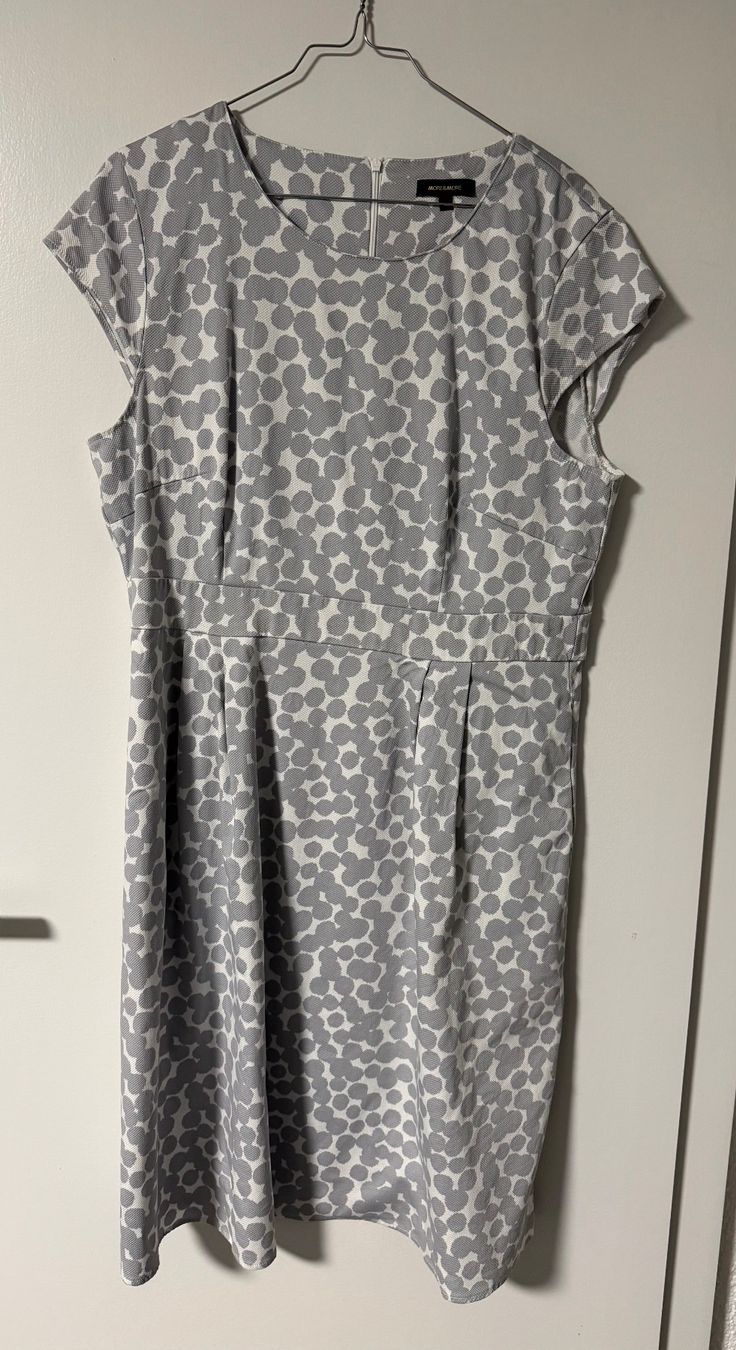 More & More Vestiti: Sommerliches Kleid von More&More, Grösse 44 – Usato da Münchenbuchsee venduto da dumle