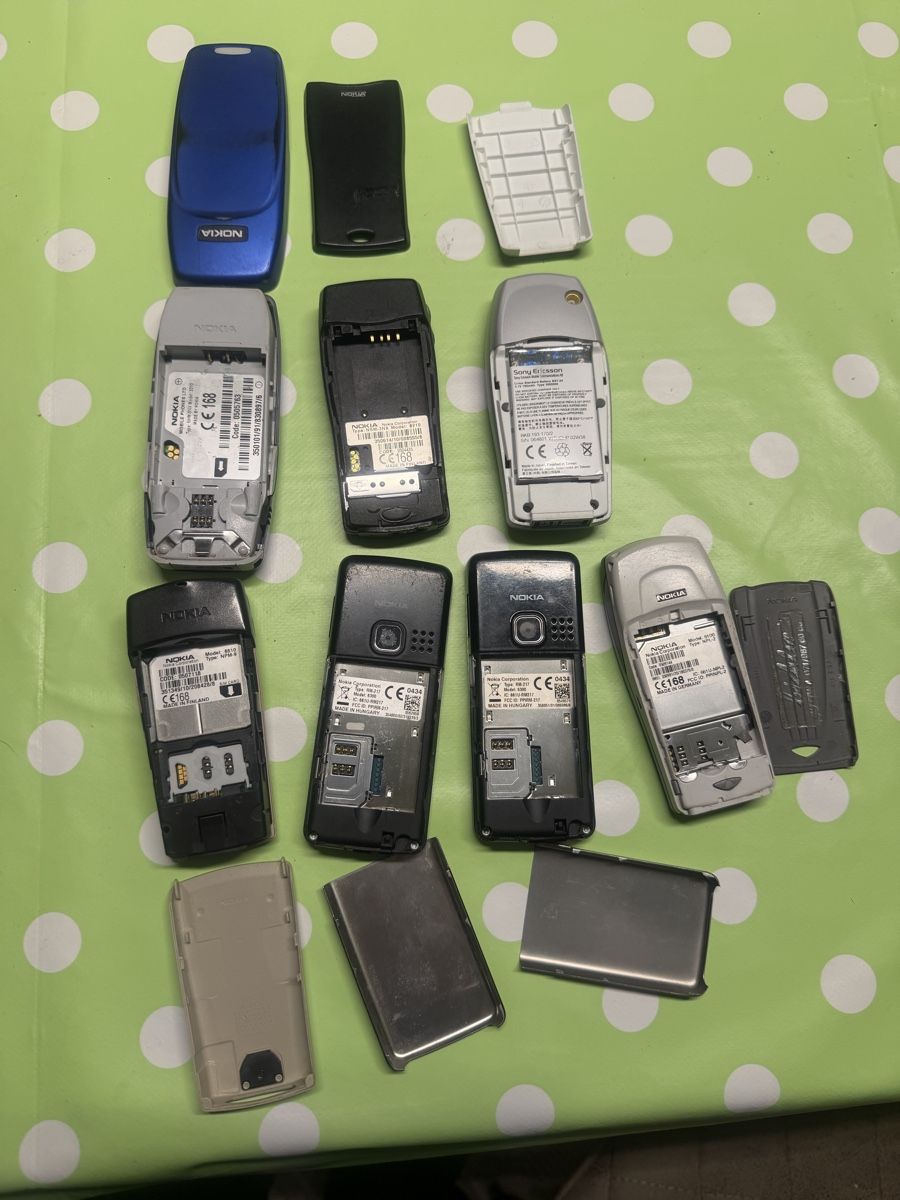 Telefoni cellulari / Smartphones: Verschiedene Handys – Difettoso da Regensdorf venduto da mex5145 5