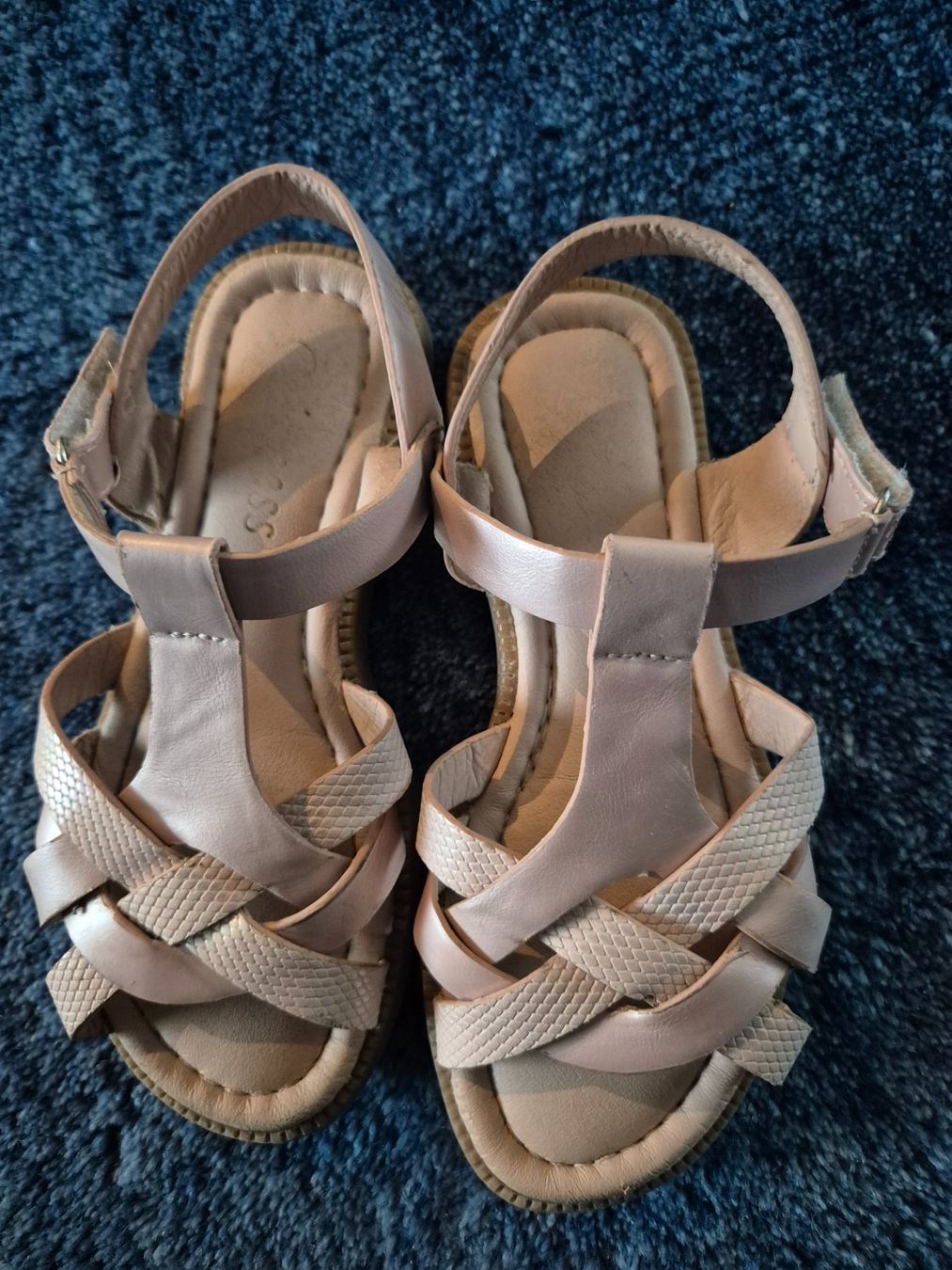 Scarpe per ragazze: Sandale, Gr. 30 – Usato da Altendorf venduto da MiriCaj 1
