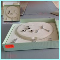 Parure Gevan Neuve, Collier, Boucles d'oreilles lot de trois