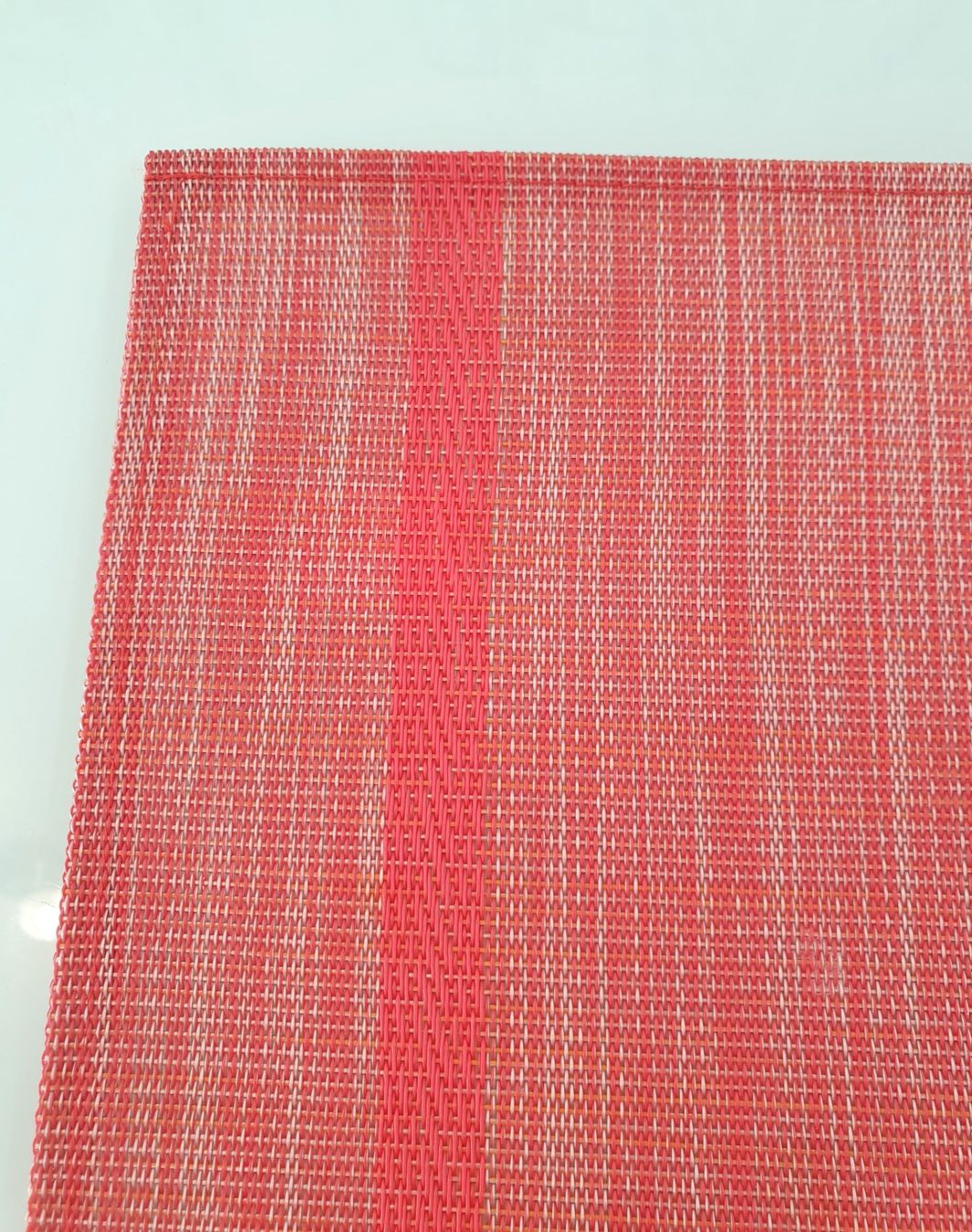 Set di tavolo e panche: 6x Tischset / Tischunterlage rot 45x33 cm – Nuovo (secondo la descrizione) da Oetwil an der Limmat venduto da dhantal 5