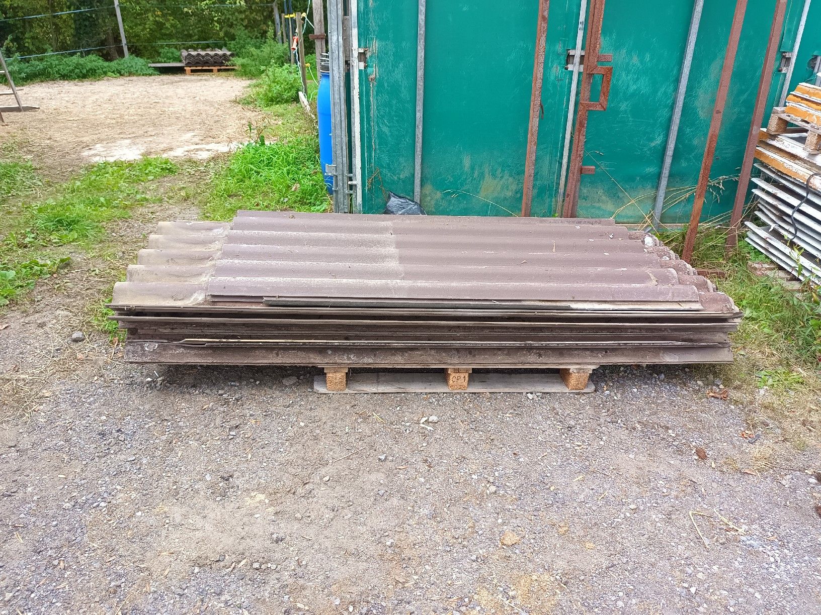 Eternit Piatti di portata: Welleternit Platten  – Usato da Unterkulm venduto da hhhorses 3