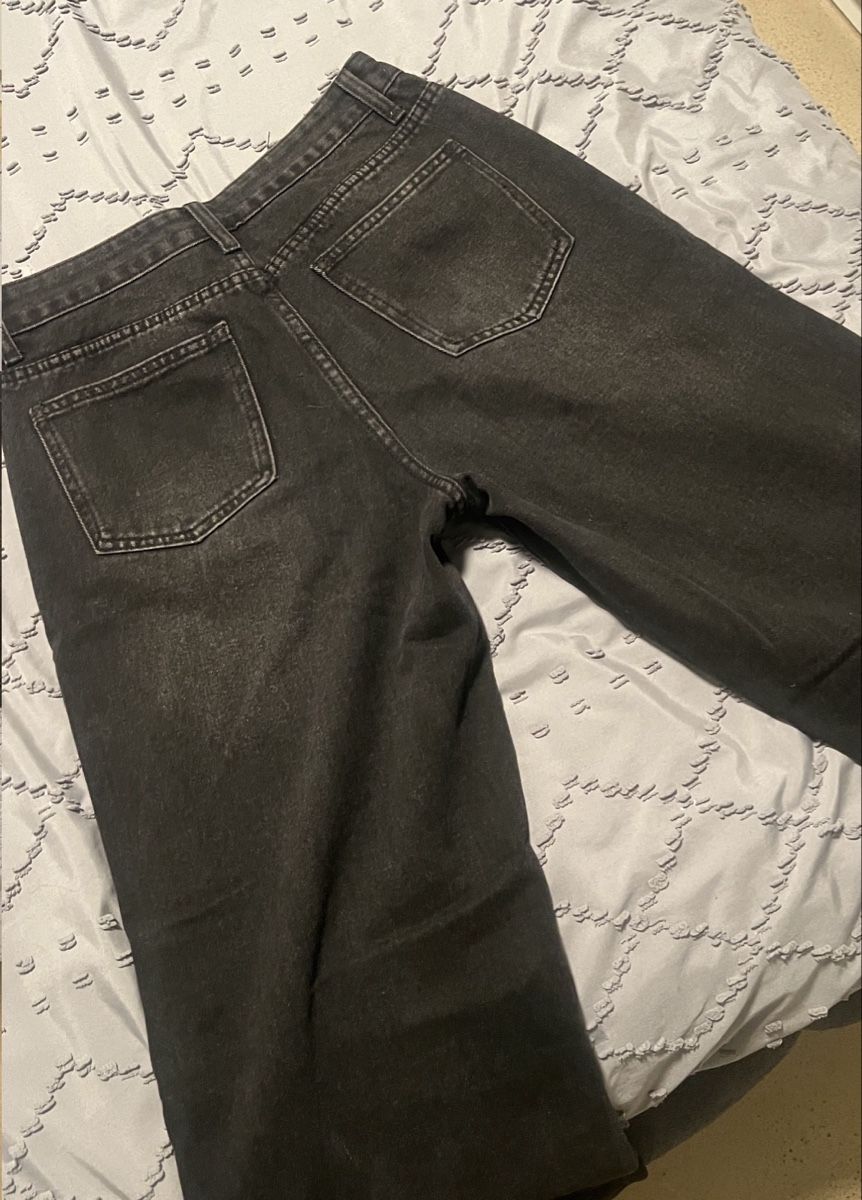 Jeans: Damen Jeans schwarz – Usato da Gossau SG venduto da eor_9jvs 1