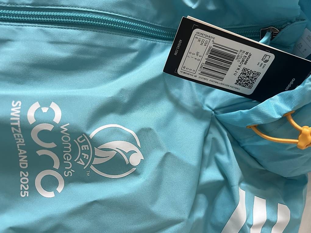 Jacken: UEFA EURO 2025 Adidas M  – Gebraucht aus Basel von Princeton-seller 1