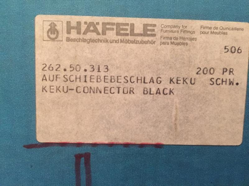Ferramenta: KEKU Aufschiebebeschlag, Eckverbinder 100 Stk. – Nuovo (secondo la descrizione) da hägendorf venduto da hsh4614 1