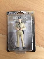 Norev Gendarme Figur 1:18 in OVP (nr.109)