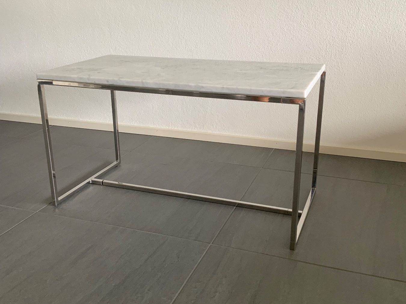 Tische: Beistelltisch Marmor Weiss – Gebraucht aus Kriens von tschelina